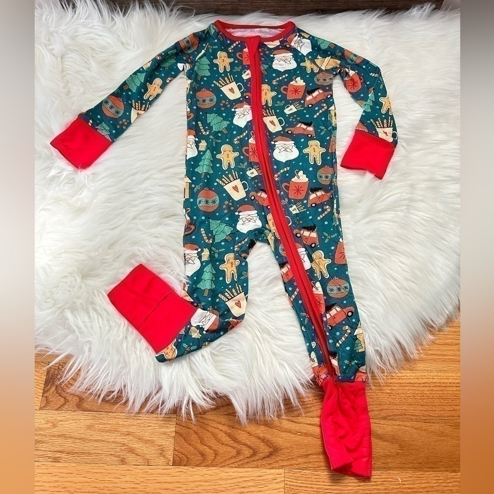MIOZING | π Christmas Goodies Bamboo Convertible Zip Romper - Picture 2 of 6